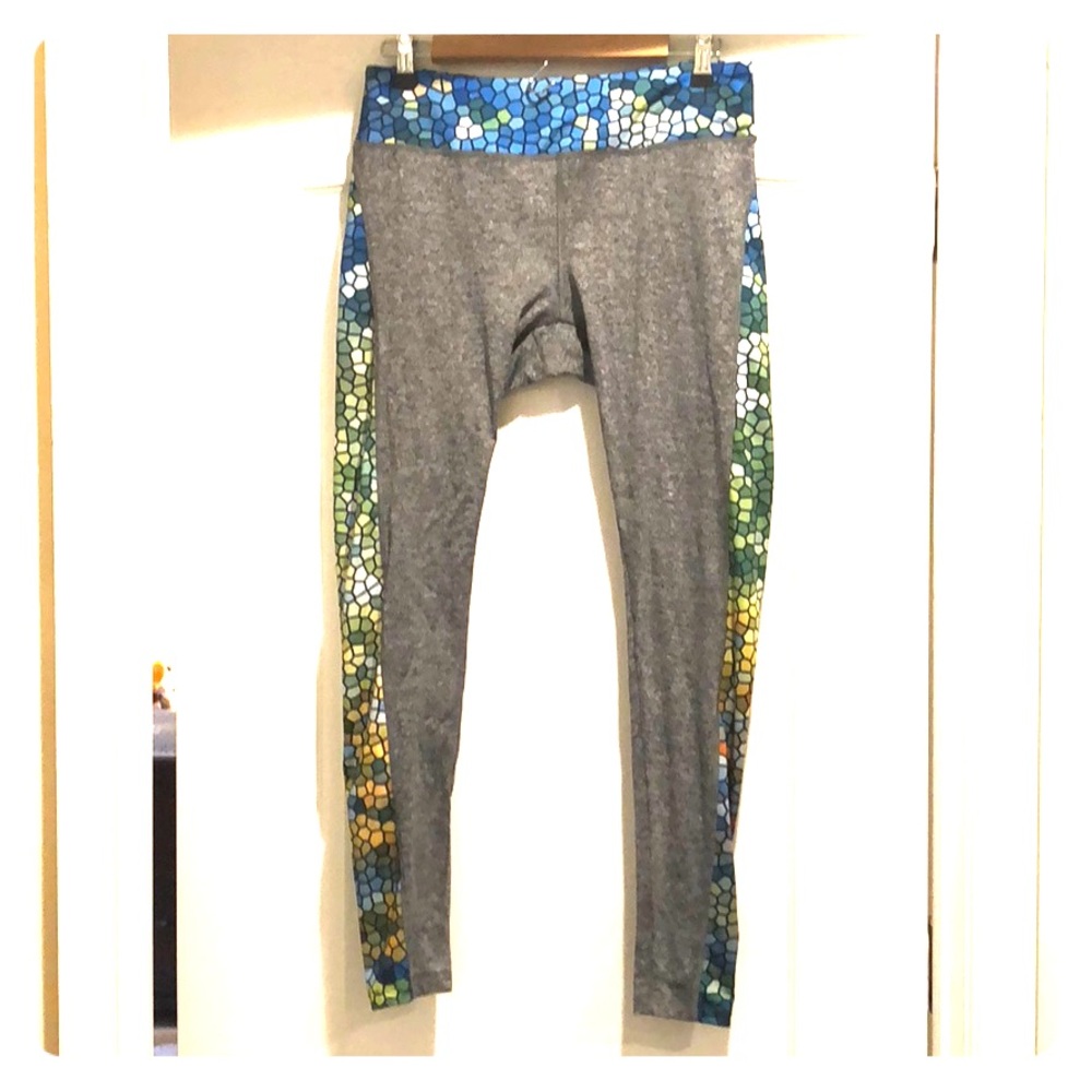 Lularoe Stained Glass Jordan Workout Legging